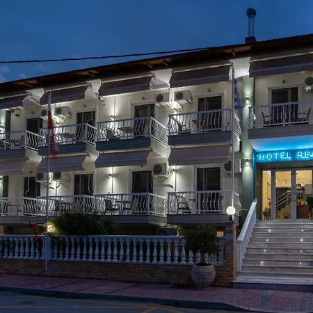 里亚酒店 酒店